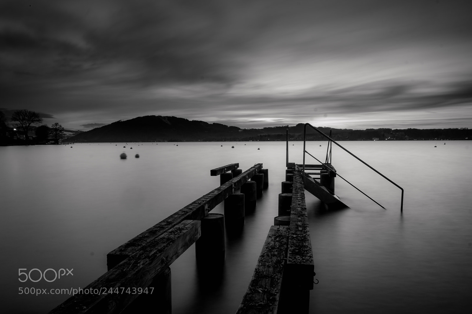 Fujifilm X-T2 sample photo. Sunset in black and photography