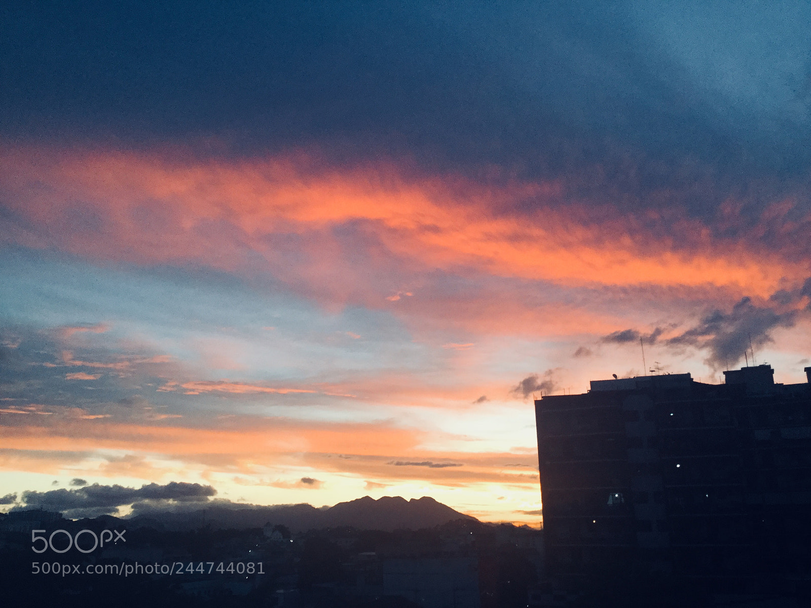 Apple iPad Air 2 sample photo. Twilight photography