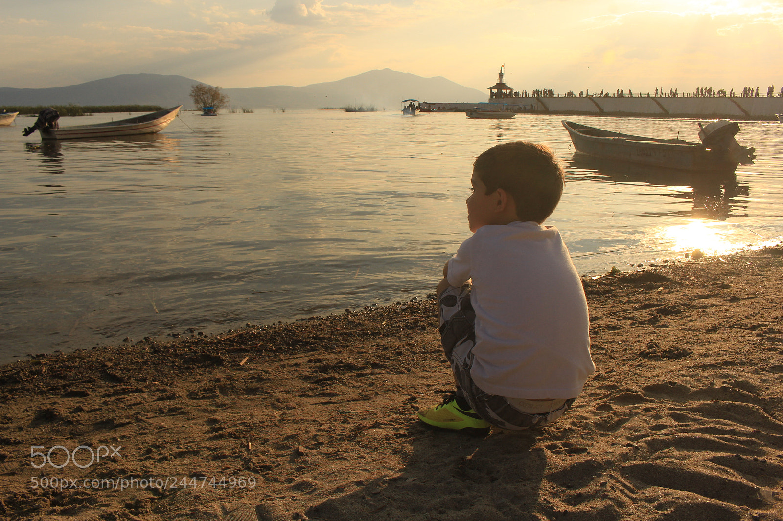 Canon EOS 700D (EOS Rebel T5i / EOS Kiss X7i) sample photo. Meditabundo photography
