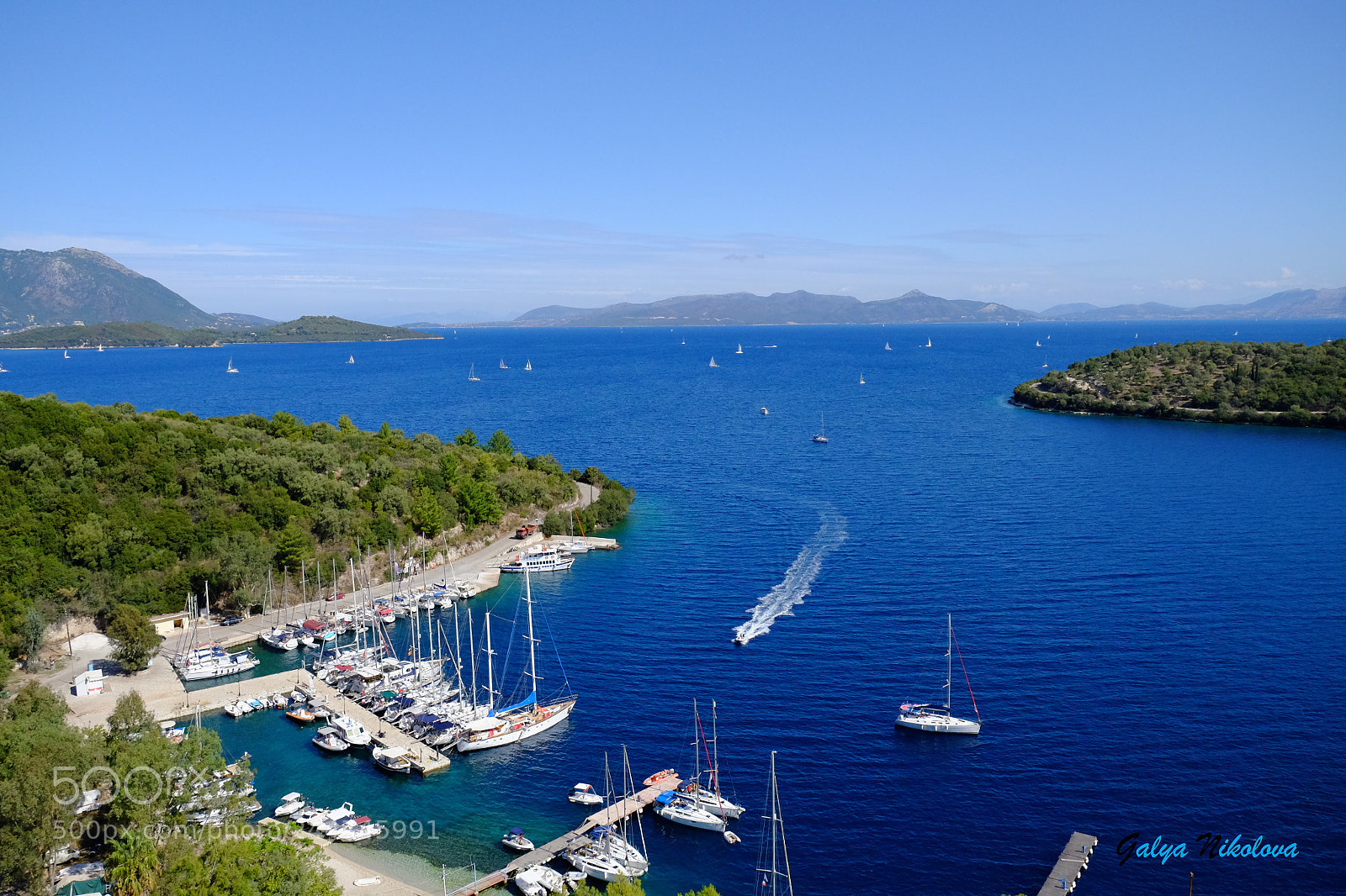 Fujifilm X-T10 sample photo. Greece marina photography