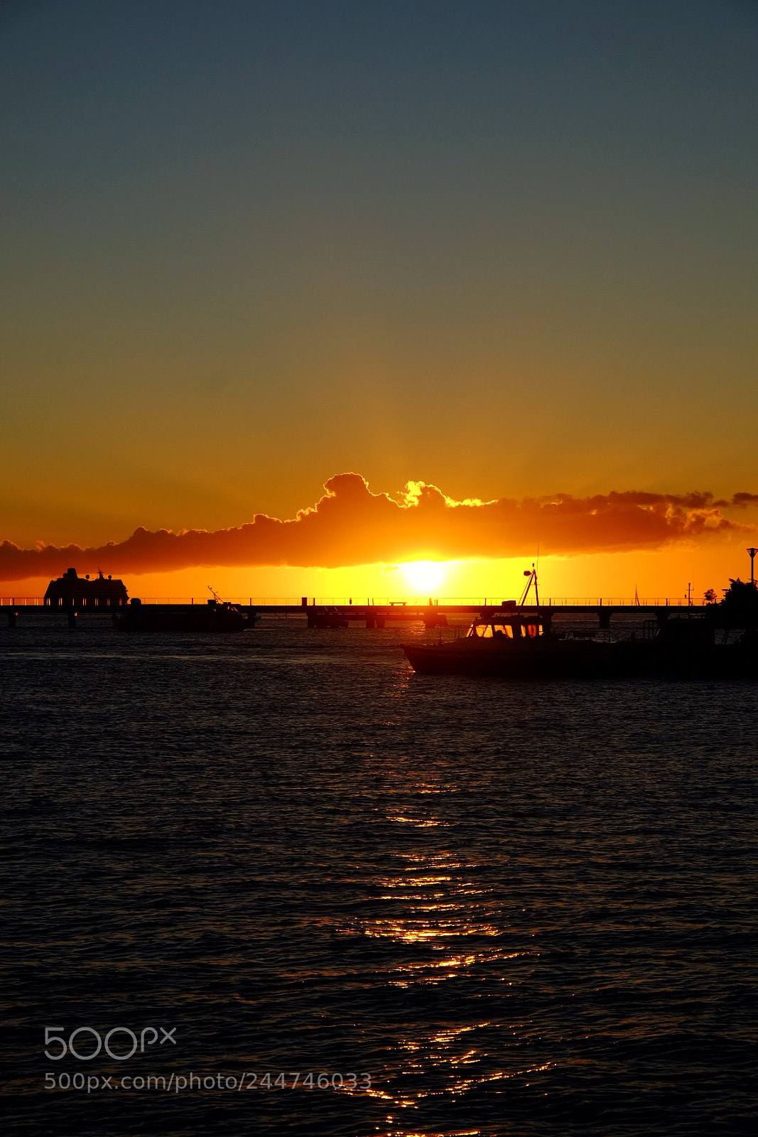 Fujifilm X-T10 sample photo. Le feu du soleil photography