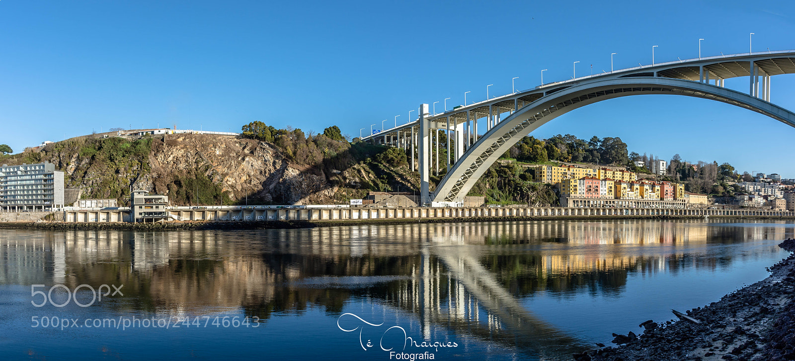 Nikon D7200 sample photo. The bridge photography