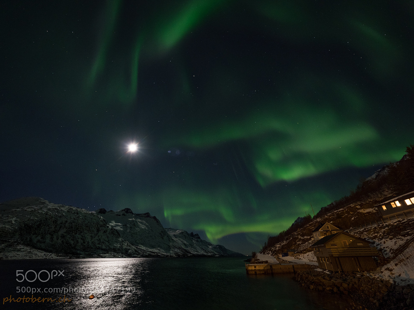 Olympus OM-D E-M1 Mark II sample photo. Orion_mond_aurora photography