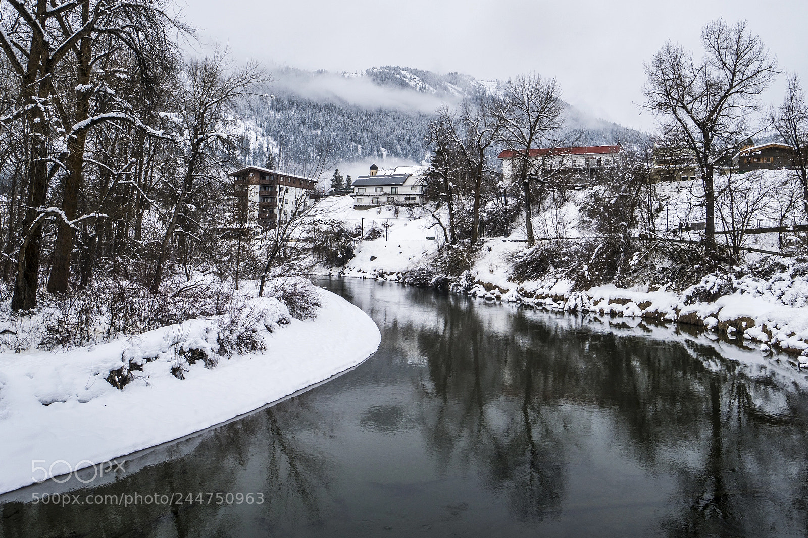 Sony a6500 sample photo. Leavenworth river reflections photography