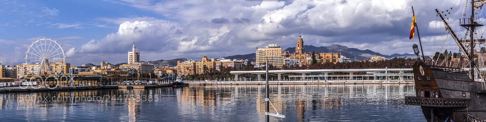 Sony SLT-A68 sample photo. Muelle uno malaga 3 images photography