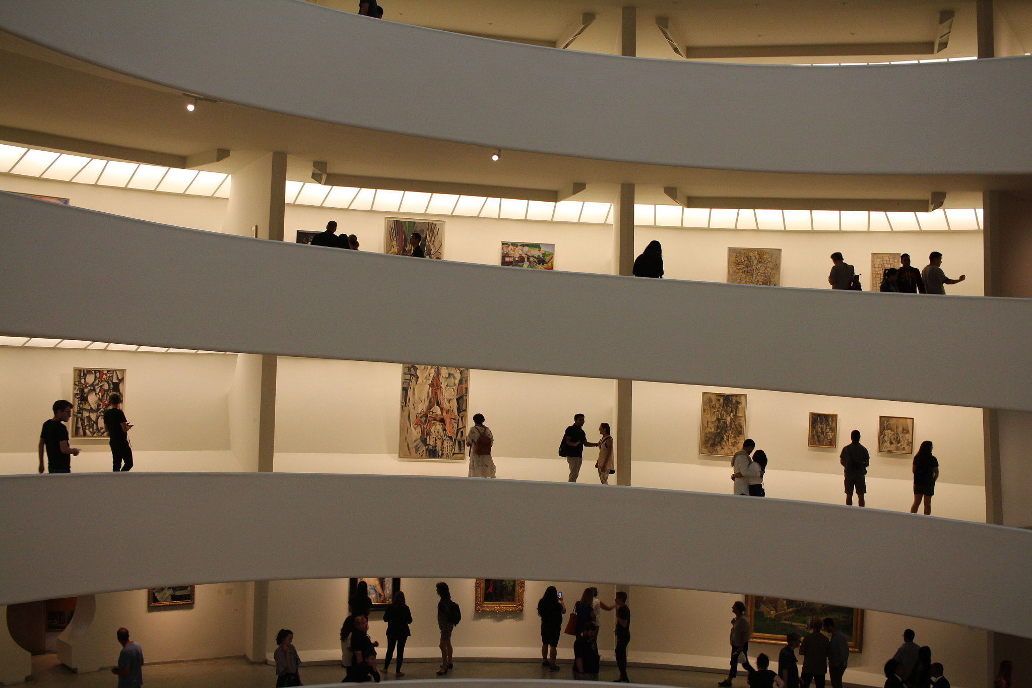 Canon EF-S 24mm F2.8 STM sample photo. Circulation- guggenheim museum by frank lloyd white. photography