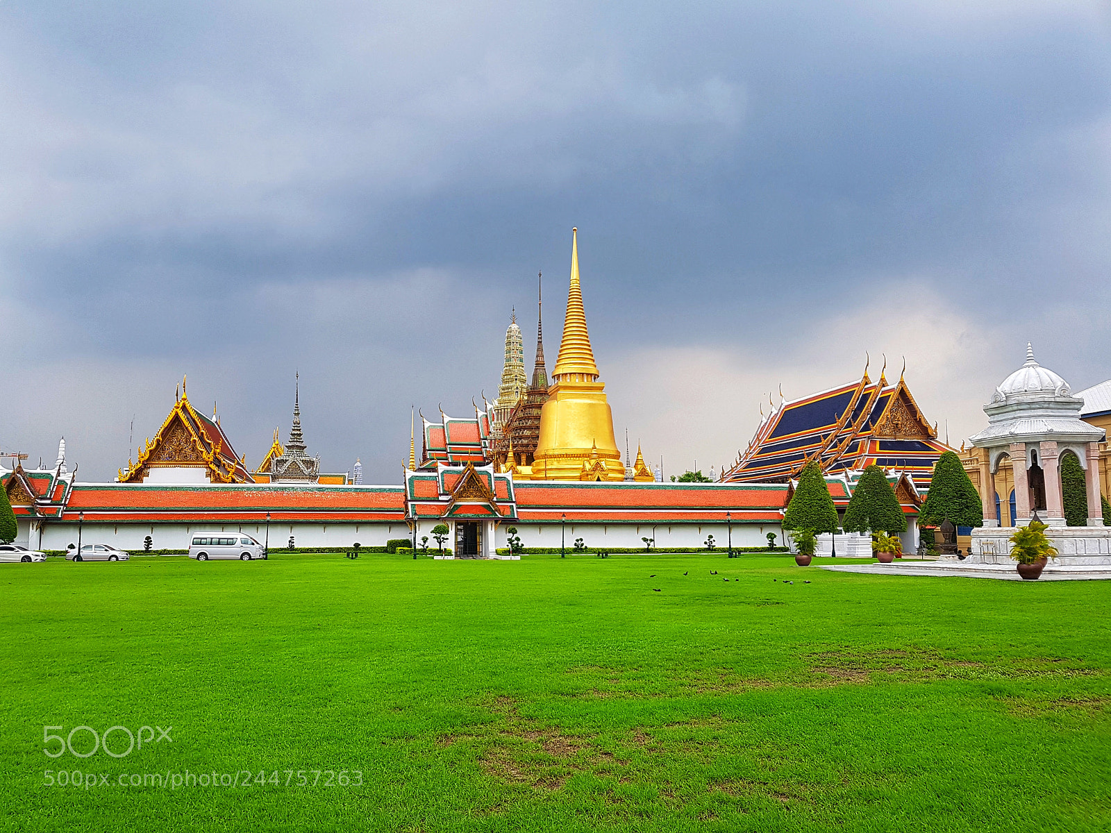 Samsung Galaxy S7 Edge sample photo. Grand palace bangkok photography