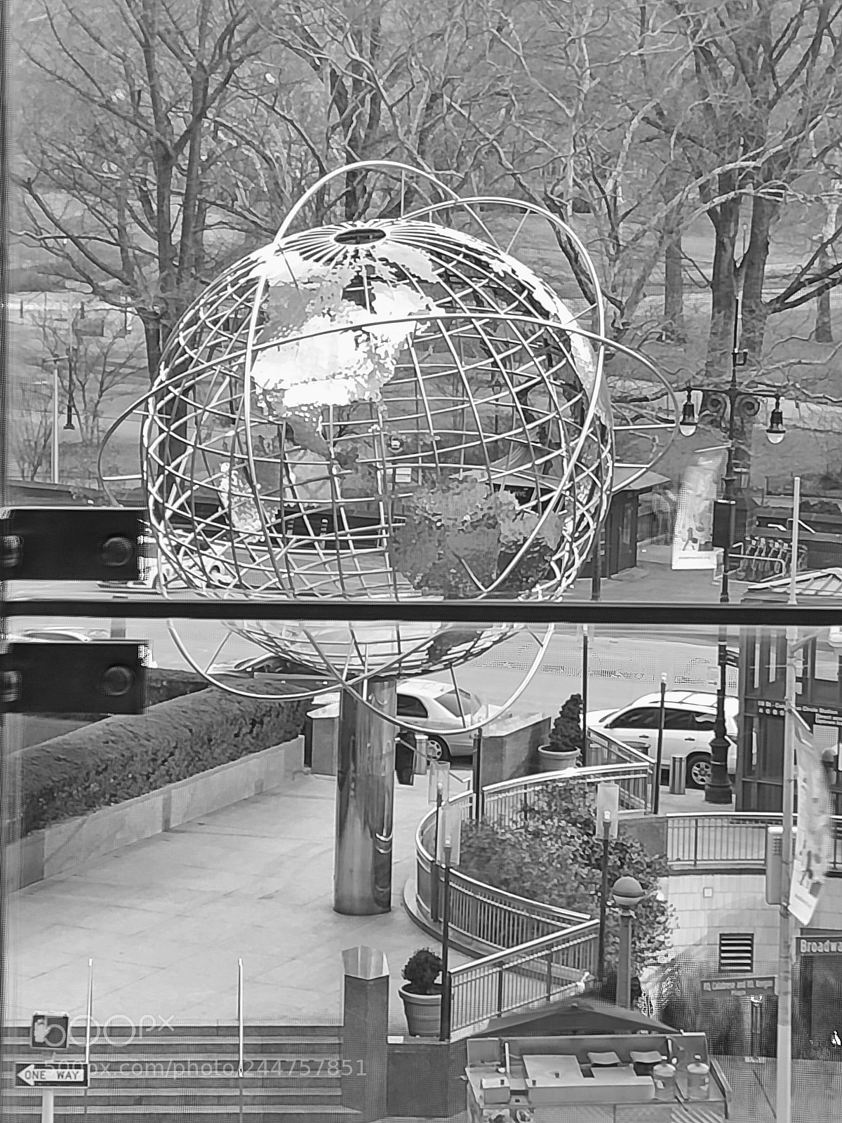 Apple iPhone X sample photo. Columbus circle, nyc photography