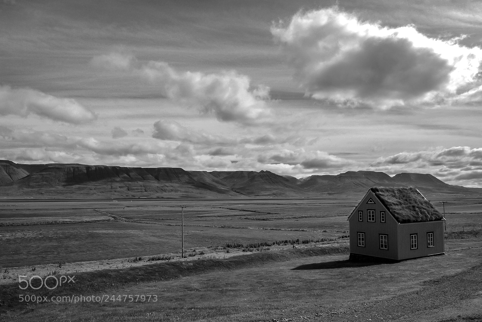 Nikon D80 sample photo. Nowhere house photography
