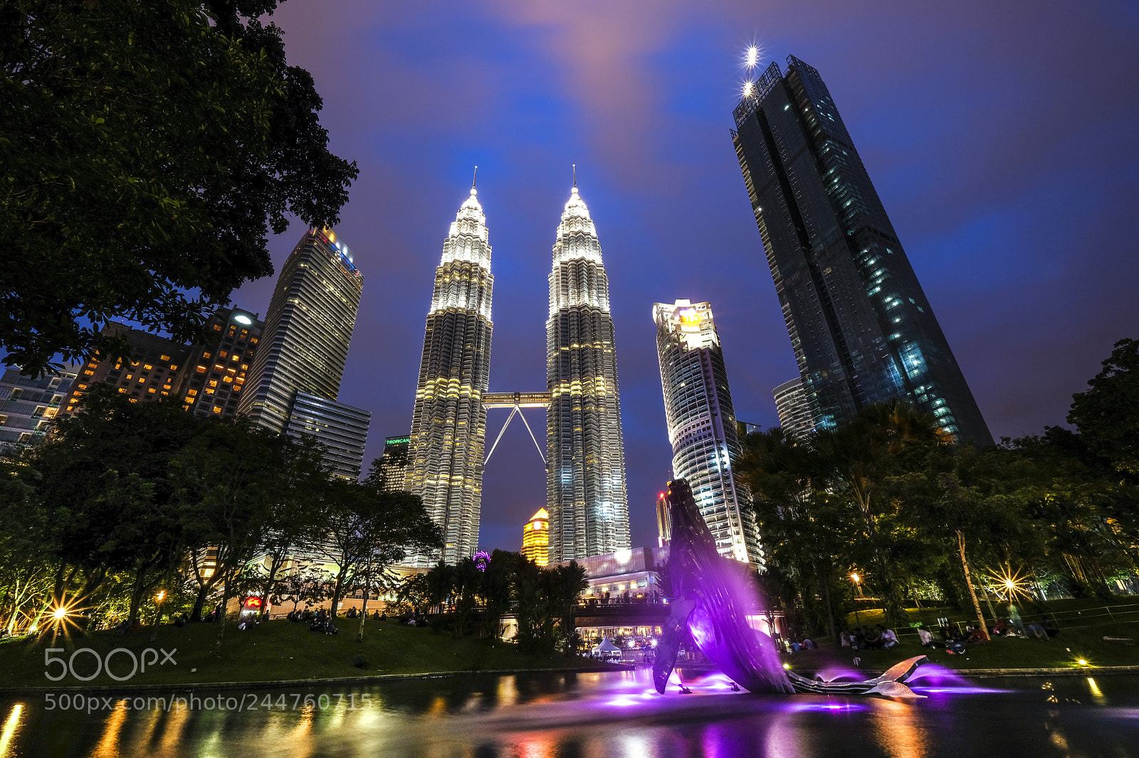 Fujifilm X-T2 sample photo. Petronas twin tower of photography