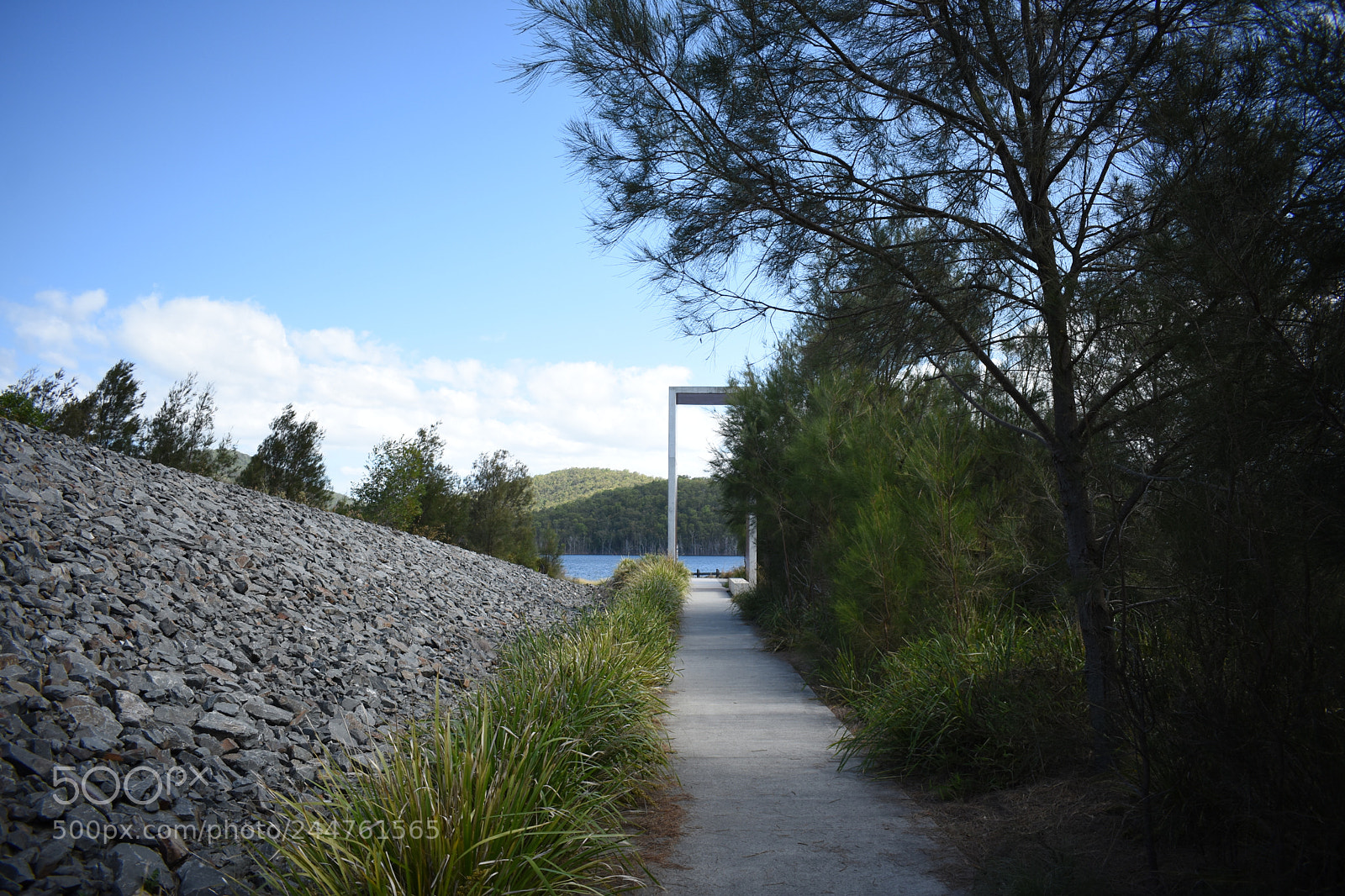 Nikon D3400 sample photo. Pathway at hinze dam photography