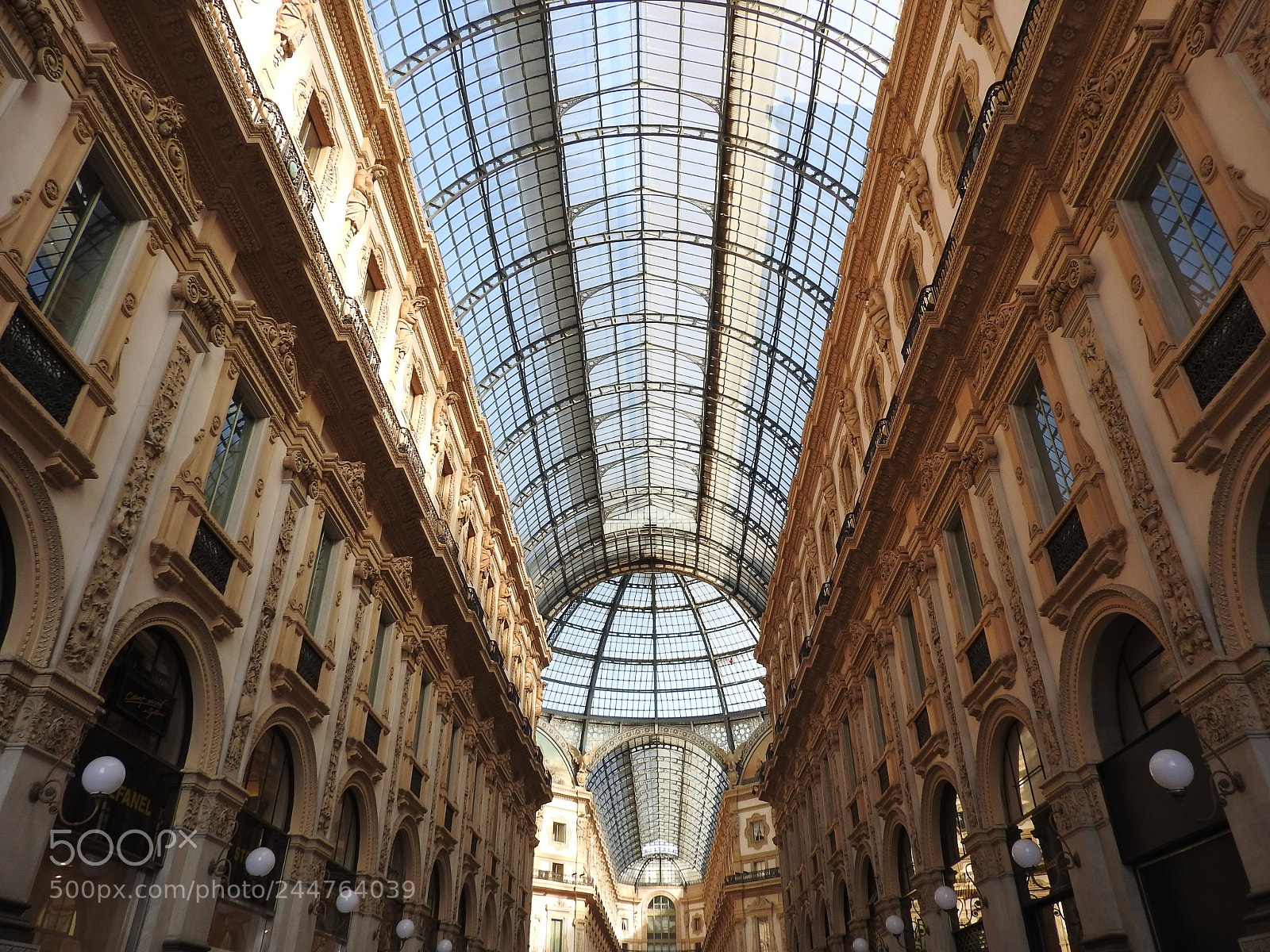 Nikon Coolpix P610 sample photo. Milano photography