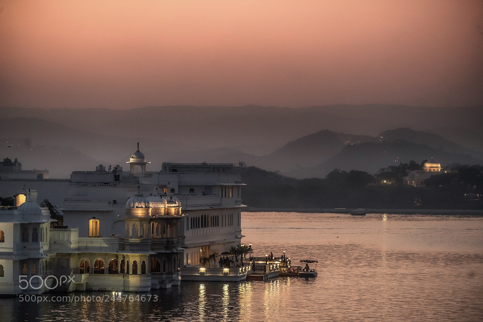 Sony a7R II sample photo. Editsunset over the taj photography