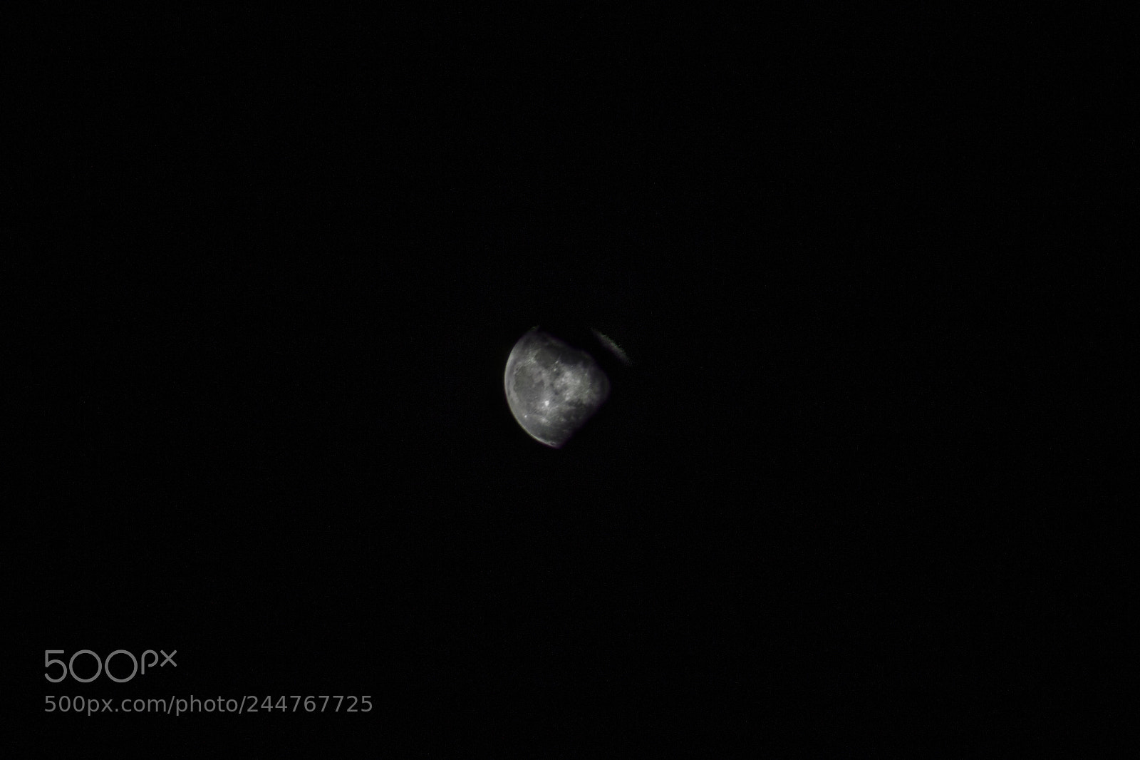 Canon EOS 1200D (EOS Rebel T5 / EOS Kiss X70 / EOS Hi) sample photo. Moon photography