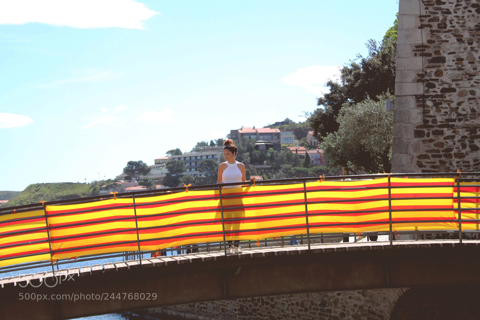 Canon EOS 1100D (EOS Rebel T3 / EOS Kiss X50) sample photo. Somewhere in collioure, france photography