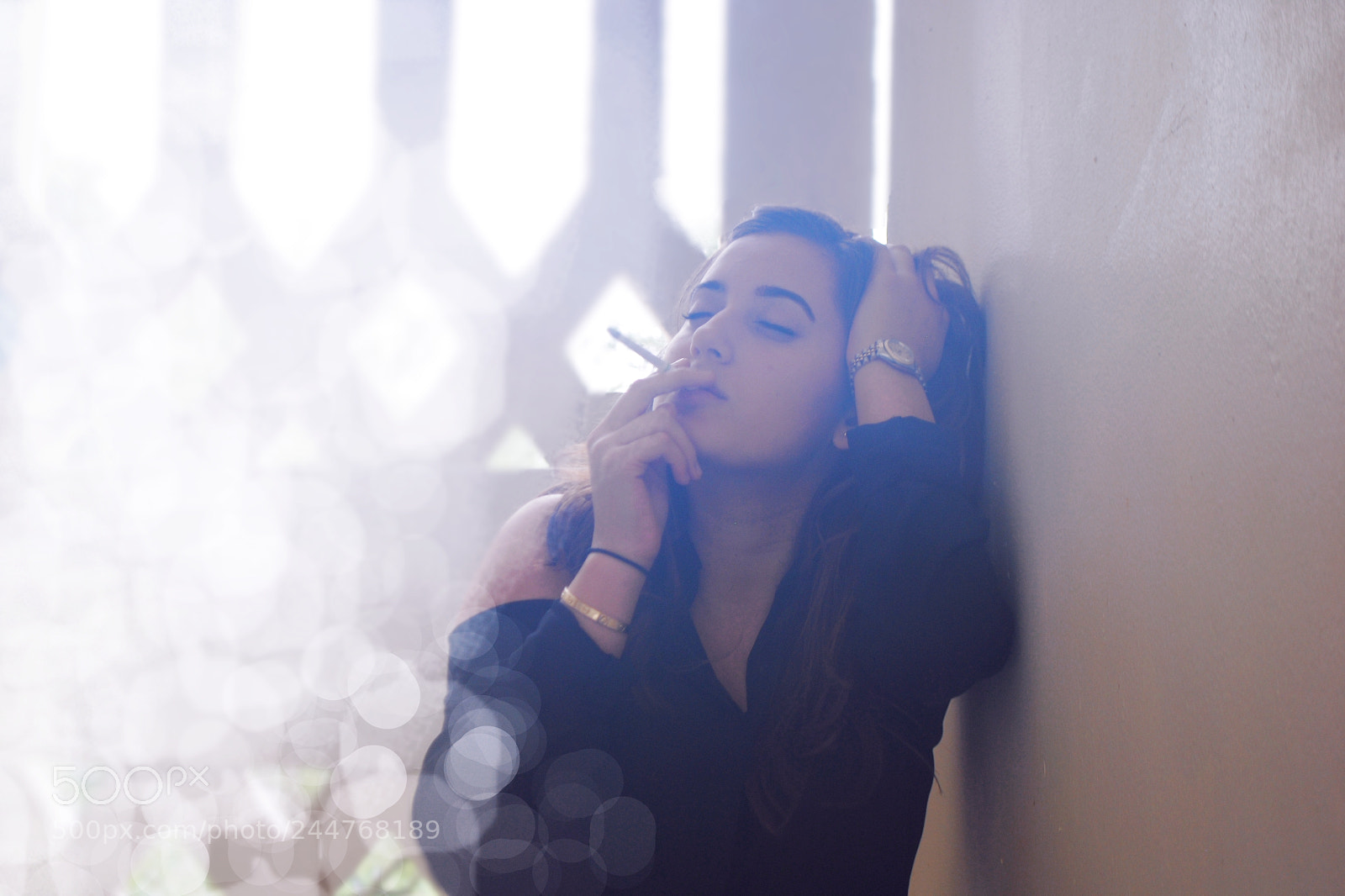Nikon D3000 sample photo. Pretty girl smoking a photography