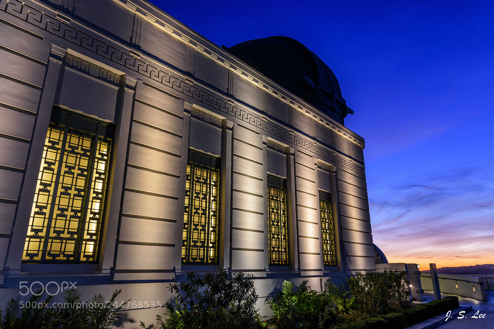 Nikon D810 sample photo. A nightscape in griffith photography