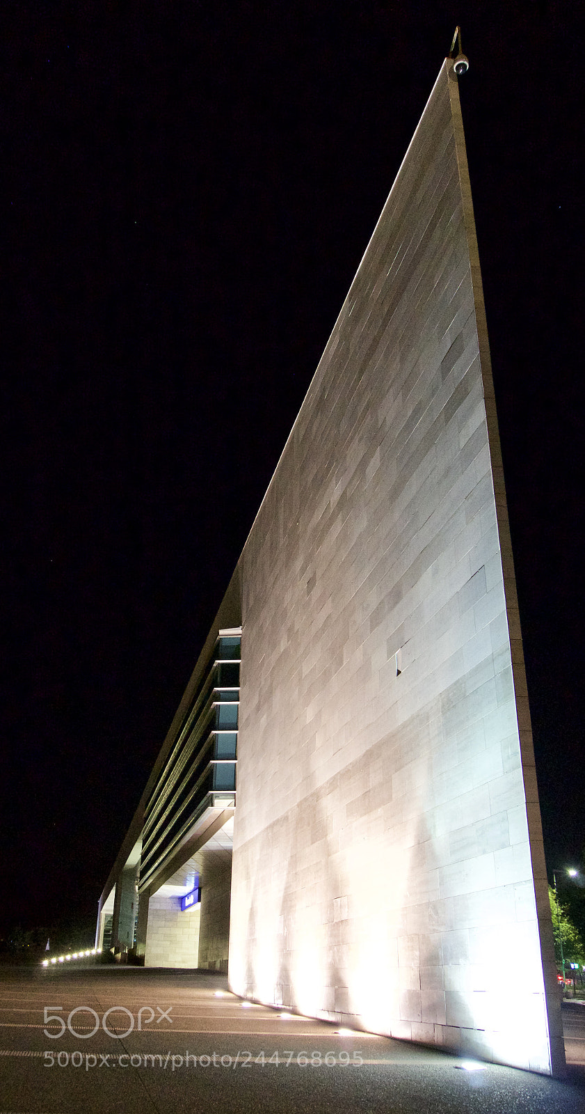 Sony Alpha a5000 (ILCE 5000) sample photo. Night shots photography
