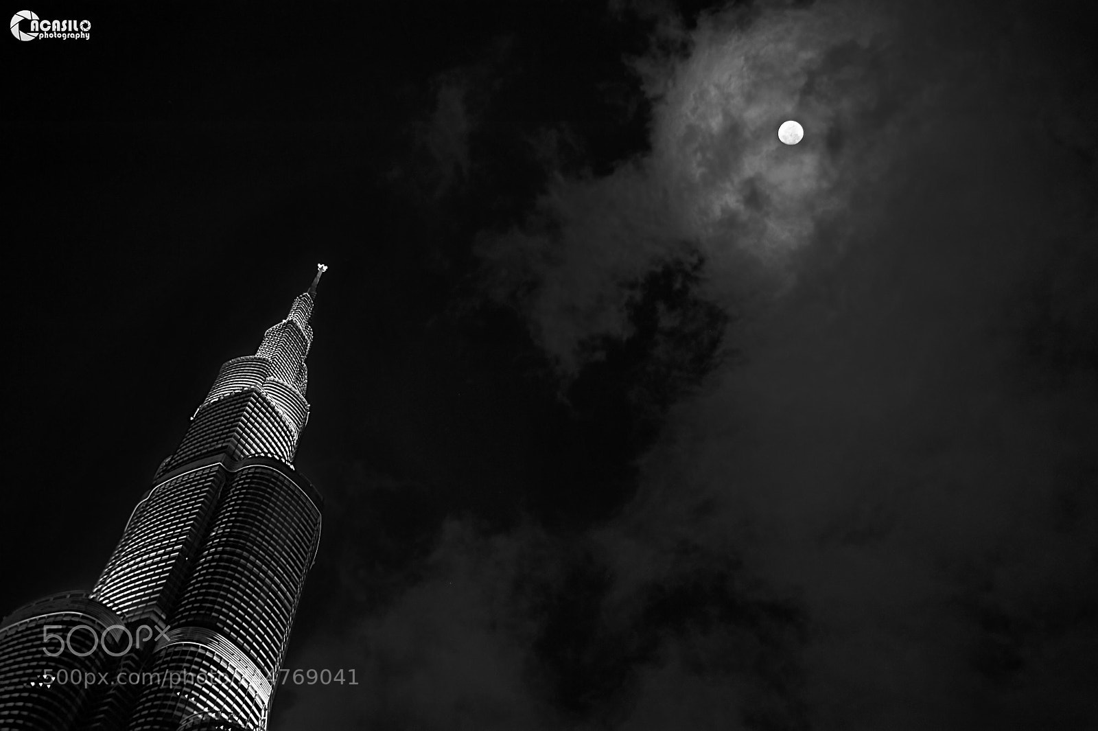 Nikon D700 sample photo. The burj and the photography
