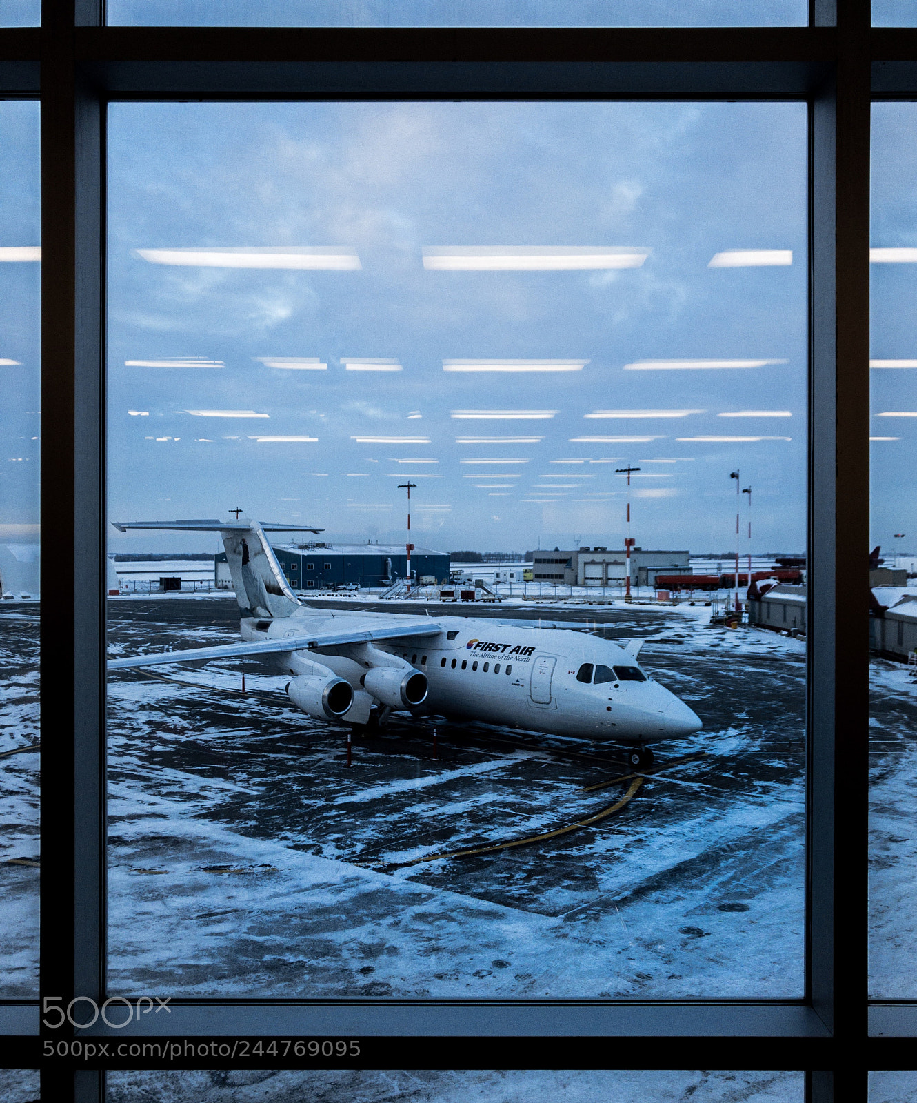 Apple iPhone 7 Plus sample photo. Edmonton international airport photography
