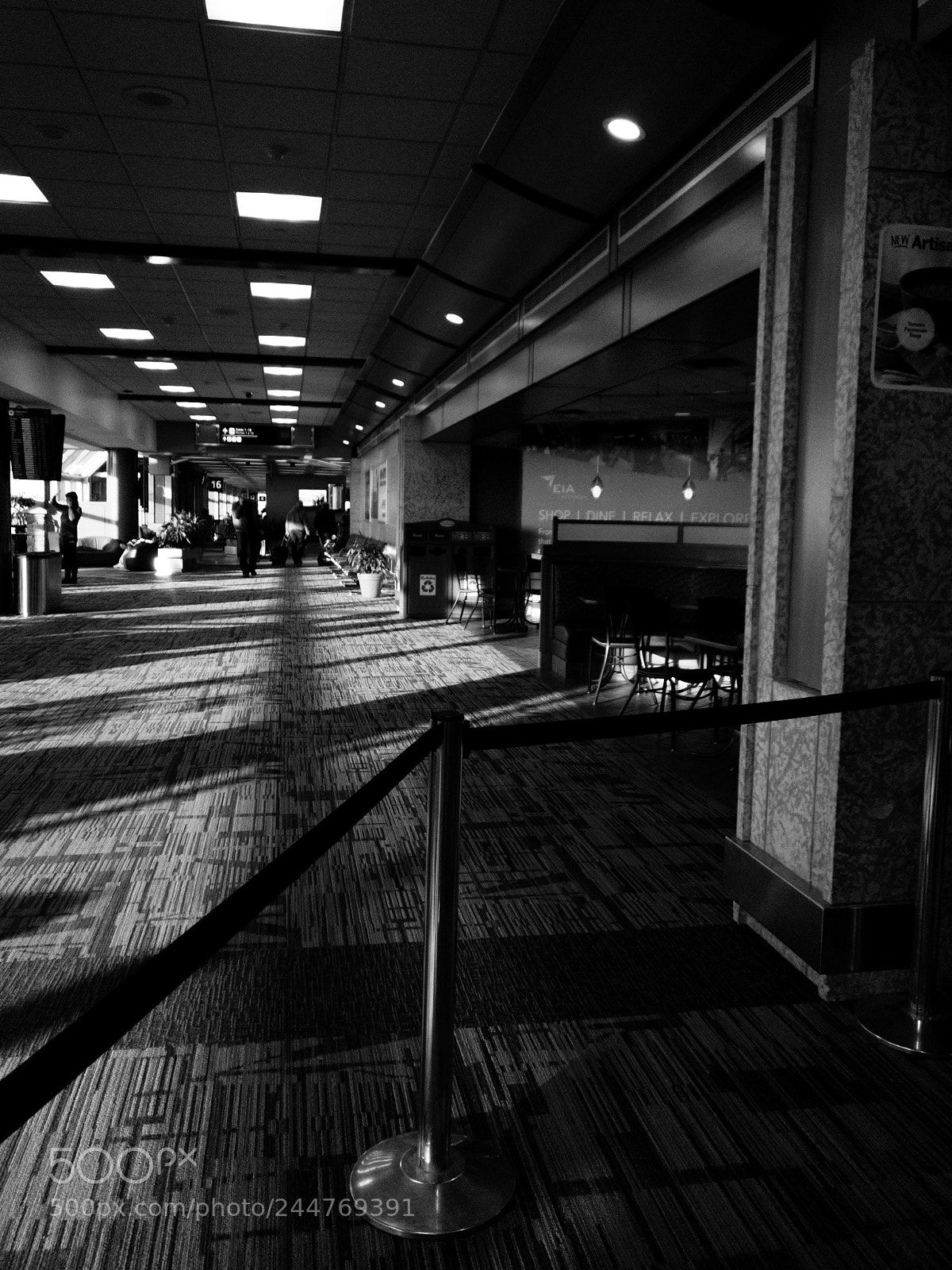 Apple iPhone 7 Plus sample photo. Edmonton international airport photography