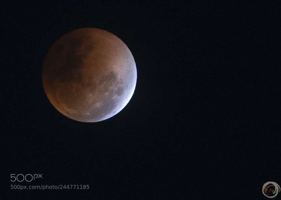 Sony a7 sample photo. Moon photography