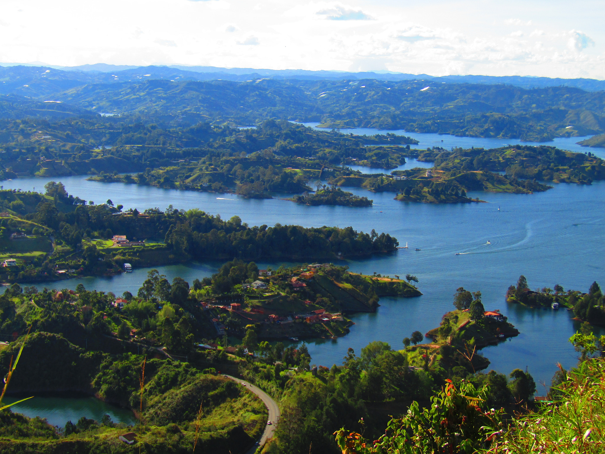 Canon PowerShot SX420 IS sample photo. Peñol-guatapé reservoir photography