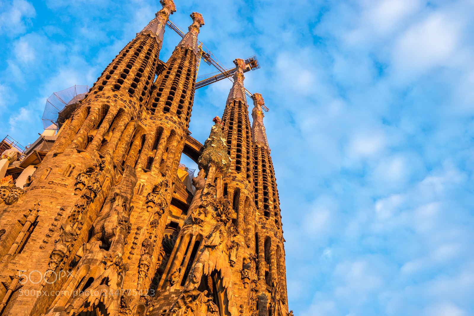 Sony a7 II sample photo. Sagrada familia sunrise photography