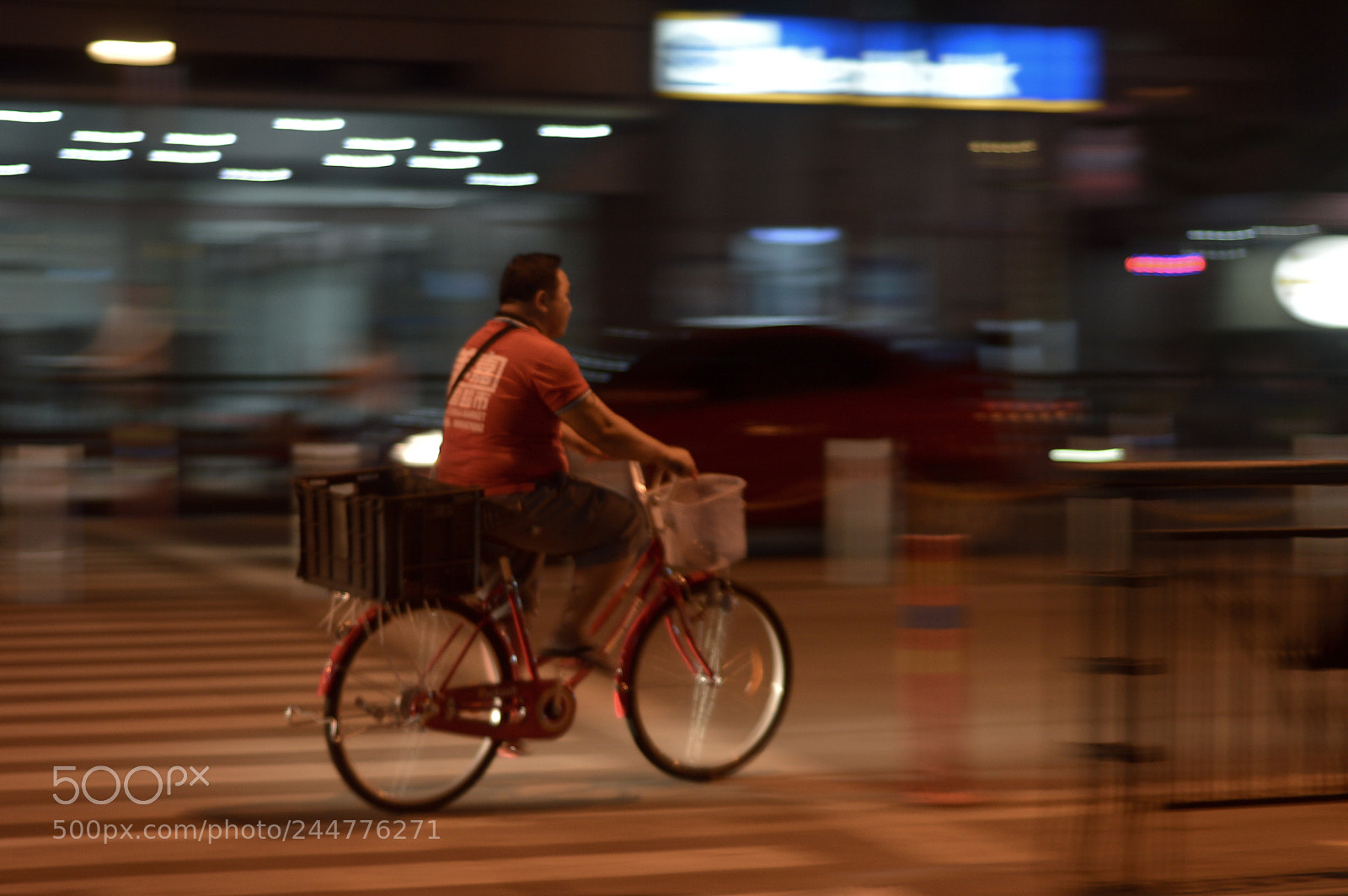 Nikon D3200 sample photo. "business as usual" photography