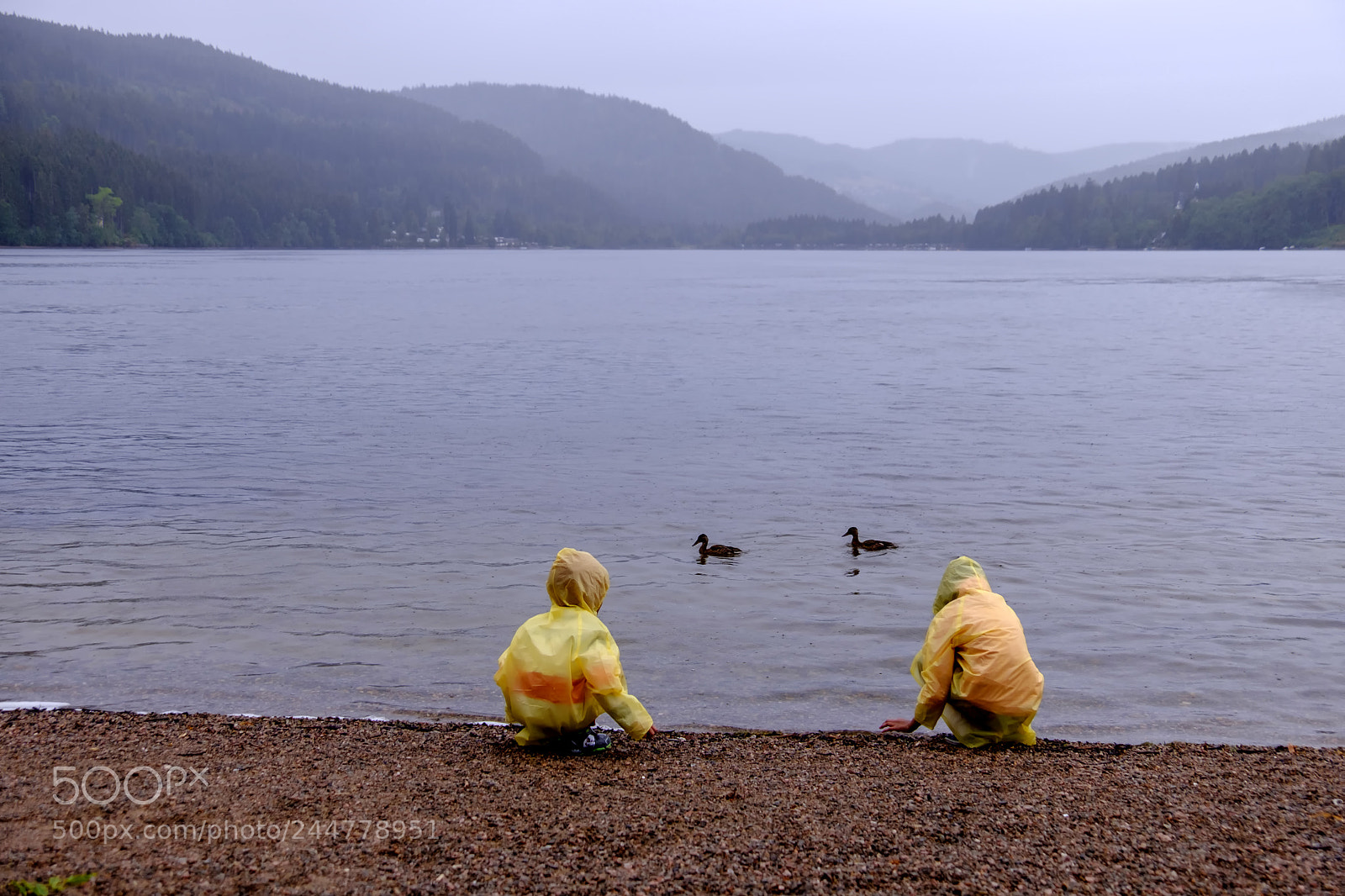 Fujifilm X-T1 sample photo. Titisee kids photography