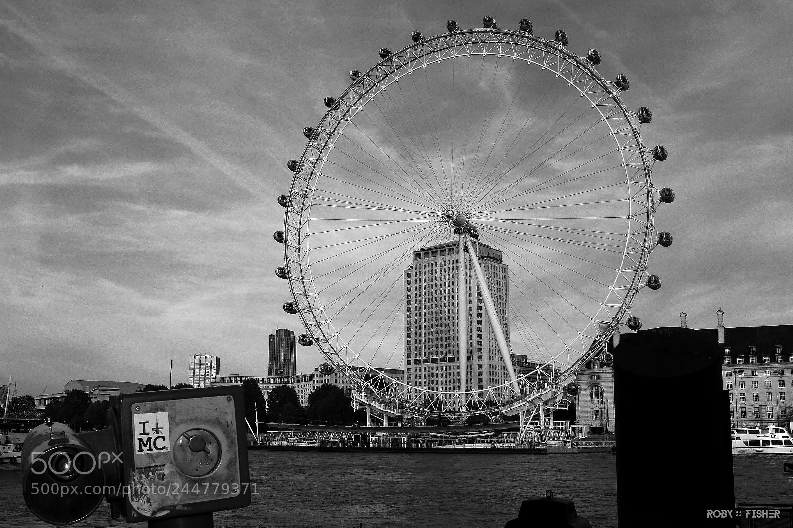 Canon EOS 100D (EOS Rebel SL1 / EOS Kiss X7) sample photo. London eye photography