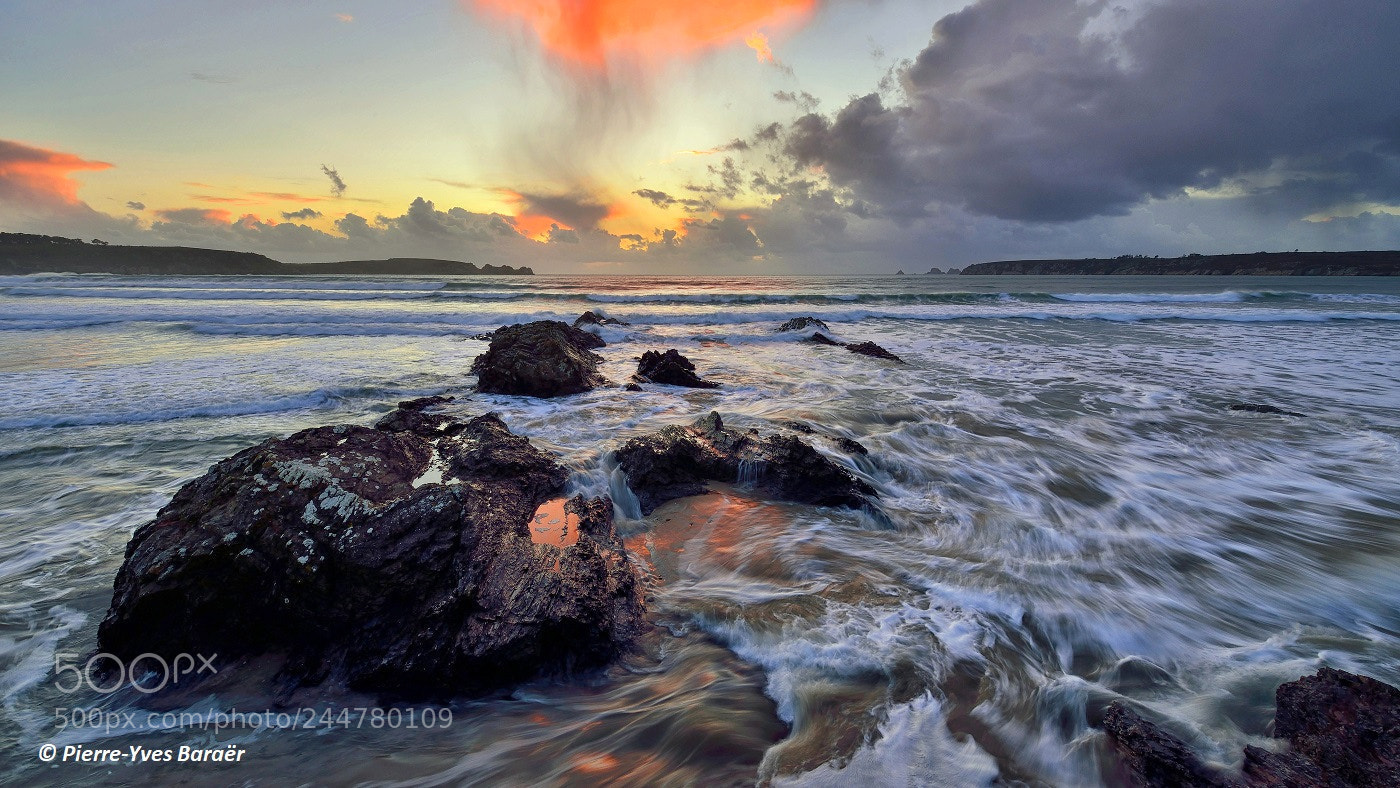 Nikon D800 sample photo. Big tide at kersiguenou photography