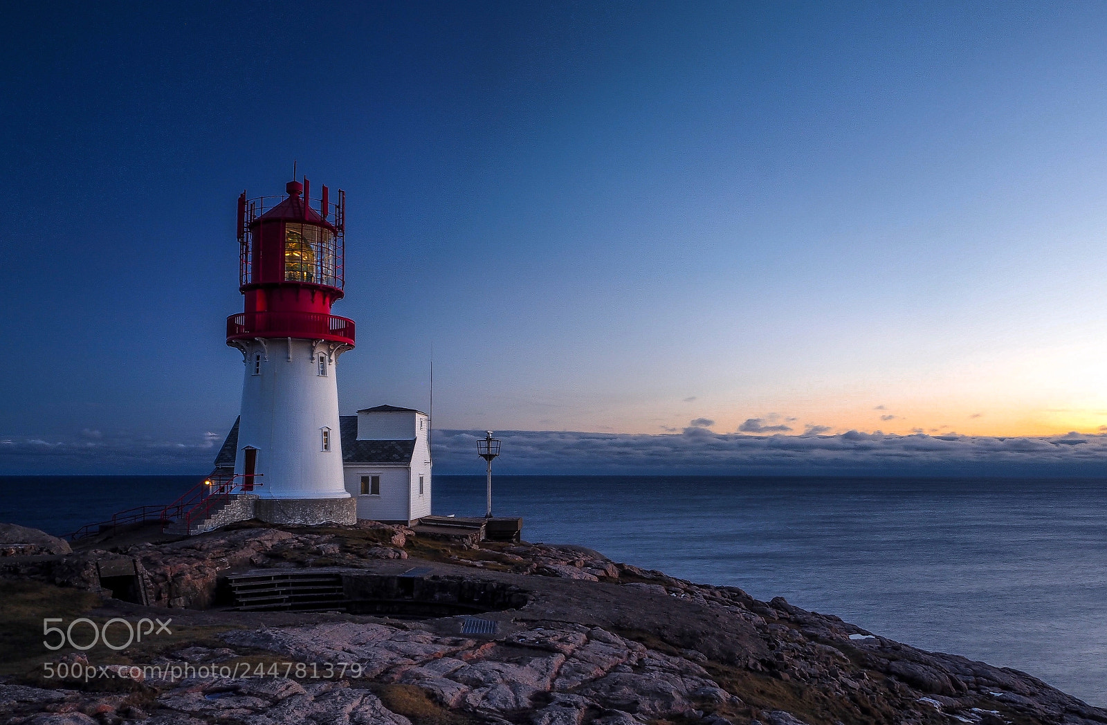 Olympus OM-D E-M10 sample photo. Lindesnes lighthouse photography