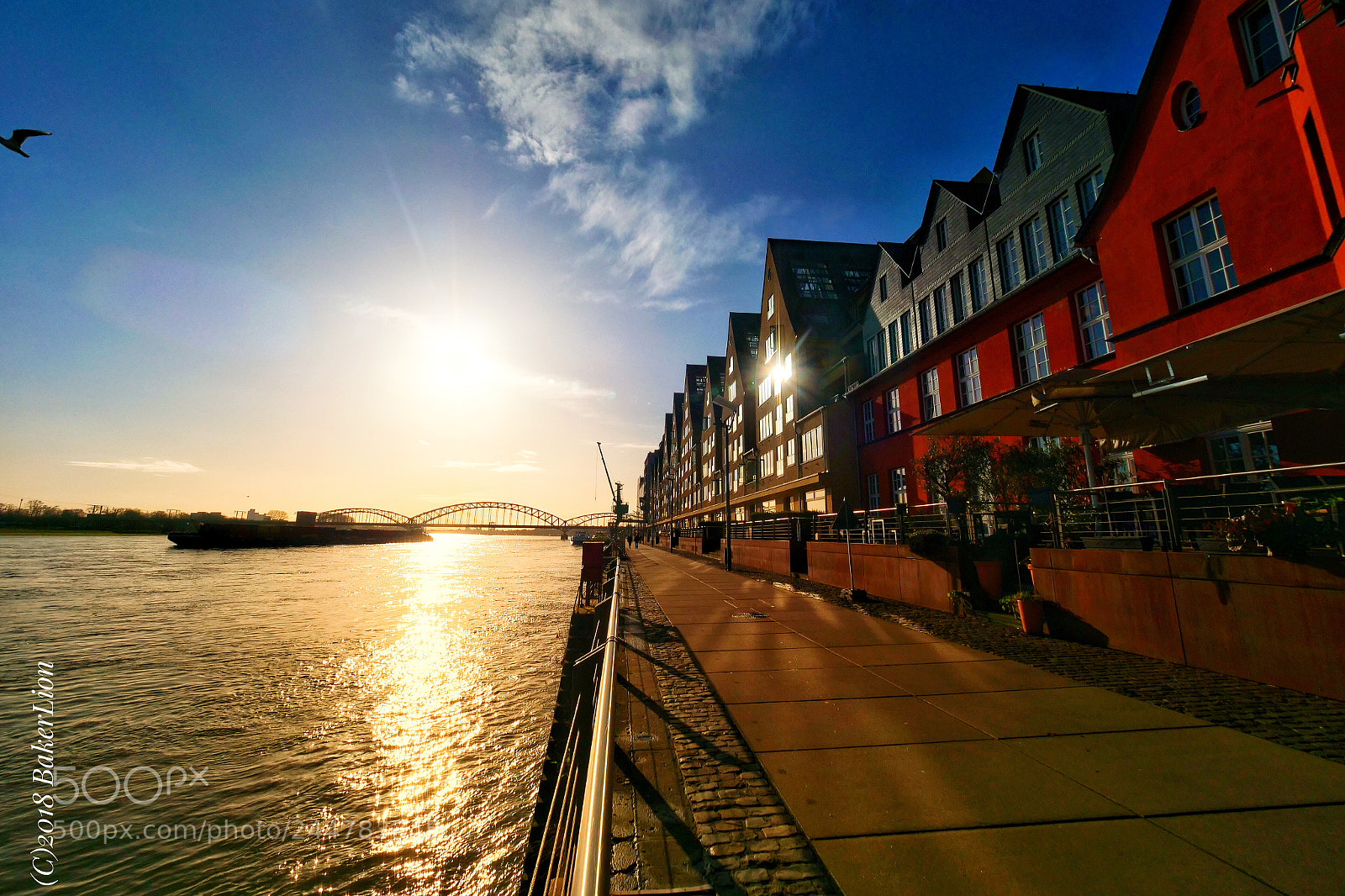 Panasonic Lumix DC-G9 sample photo. K ln rheinauhafen sun photography