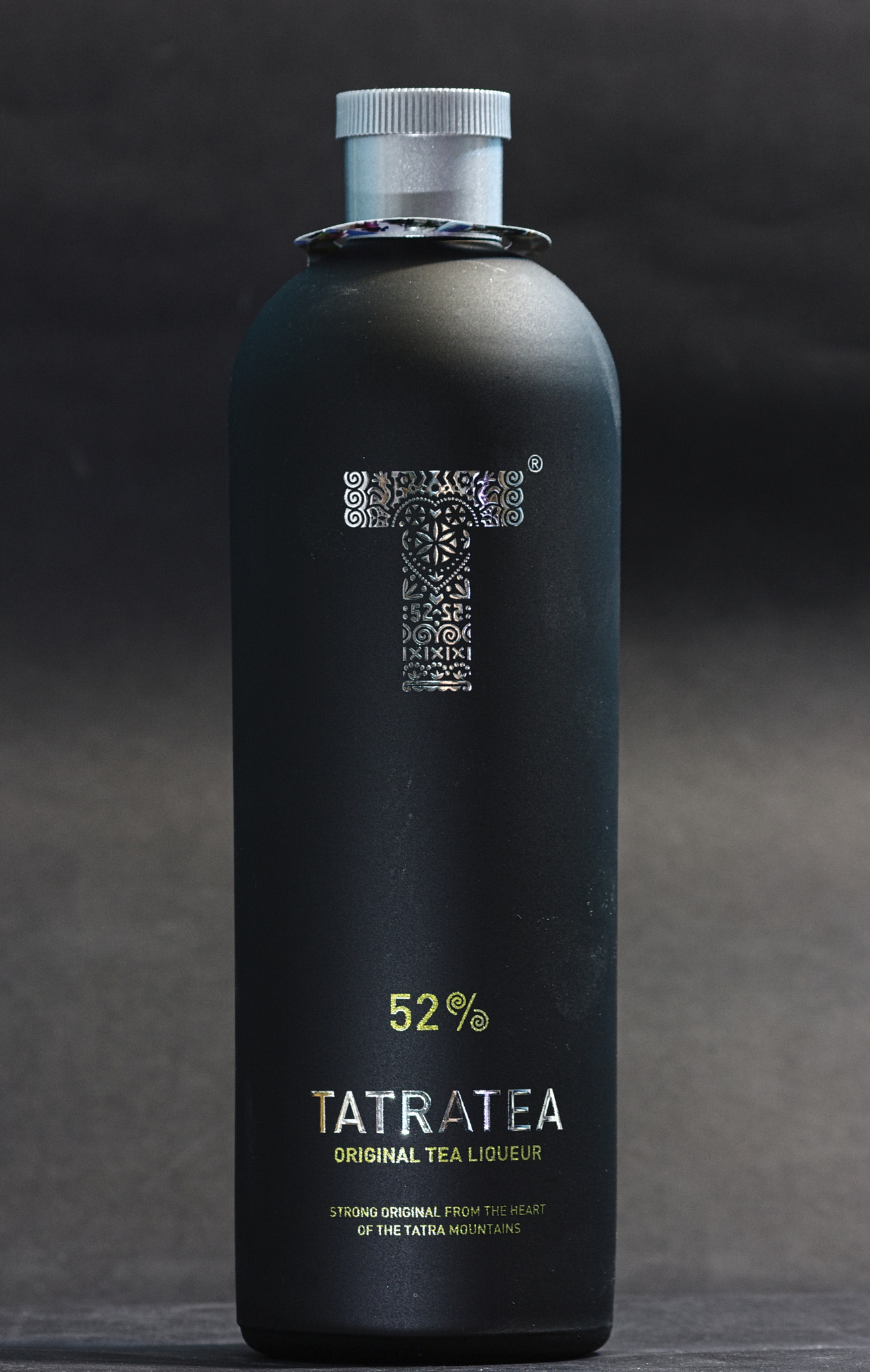 Sigma 70-300mm F4-5.6 APO DG Macro sample photo. Tatratea photography