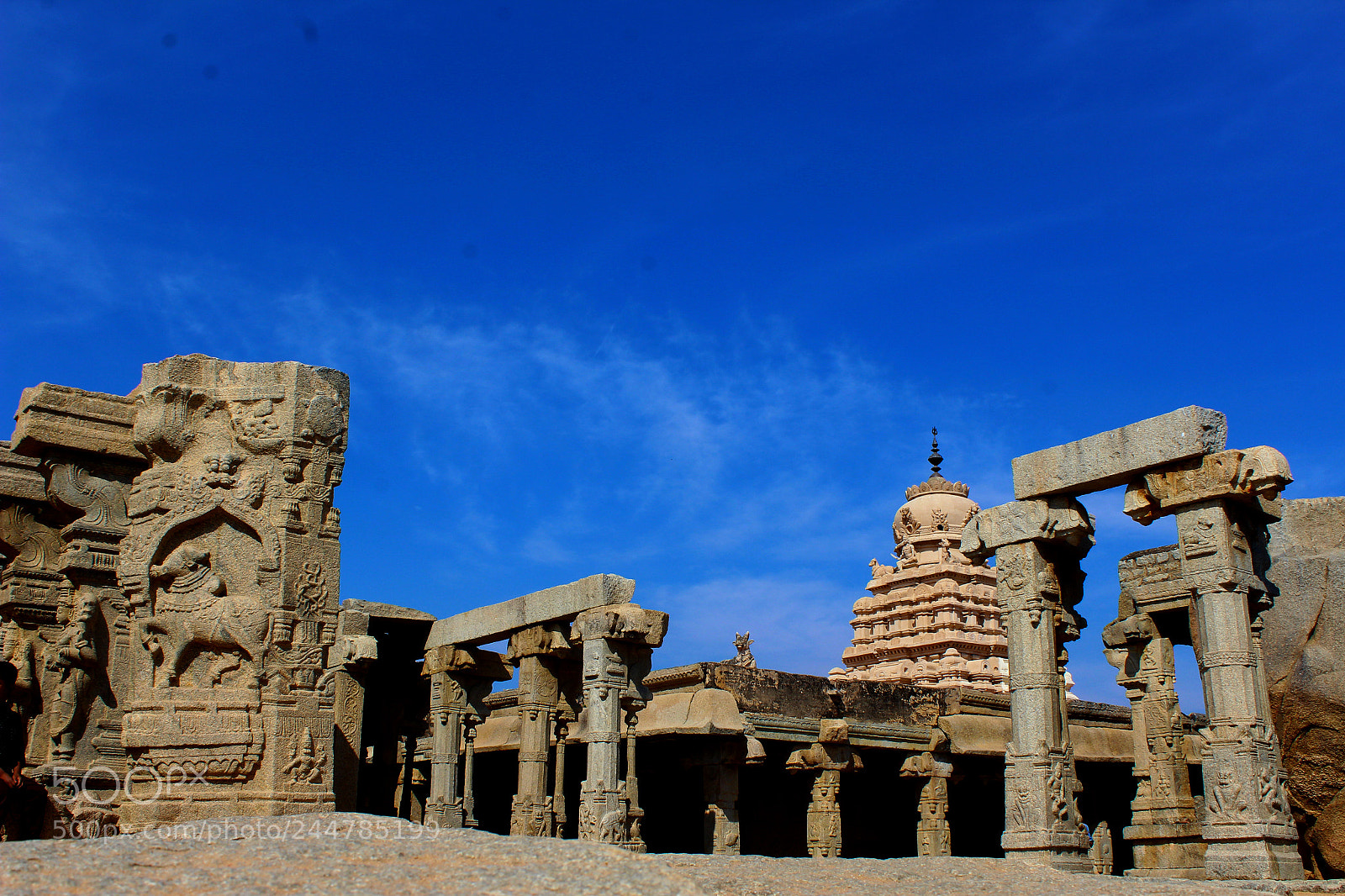 Canon EOS 1200D (EOS Rebel T5 / EOS Kiss X70 / EOS Hi) sample photo. An architectural wonder lepakshi photography