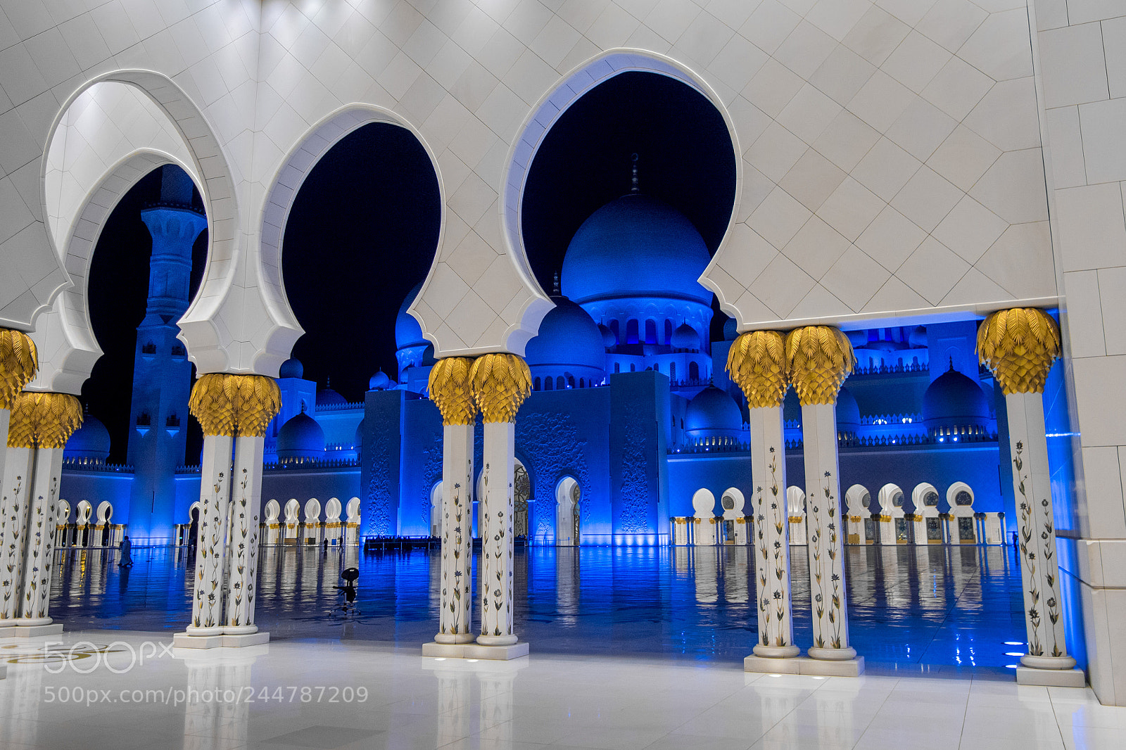Olympus OM-D E-M5 sample photo. Sheikh zayed grand mosque photography