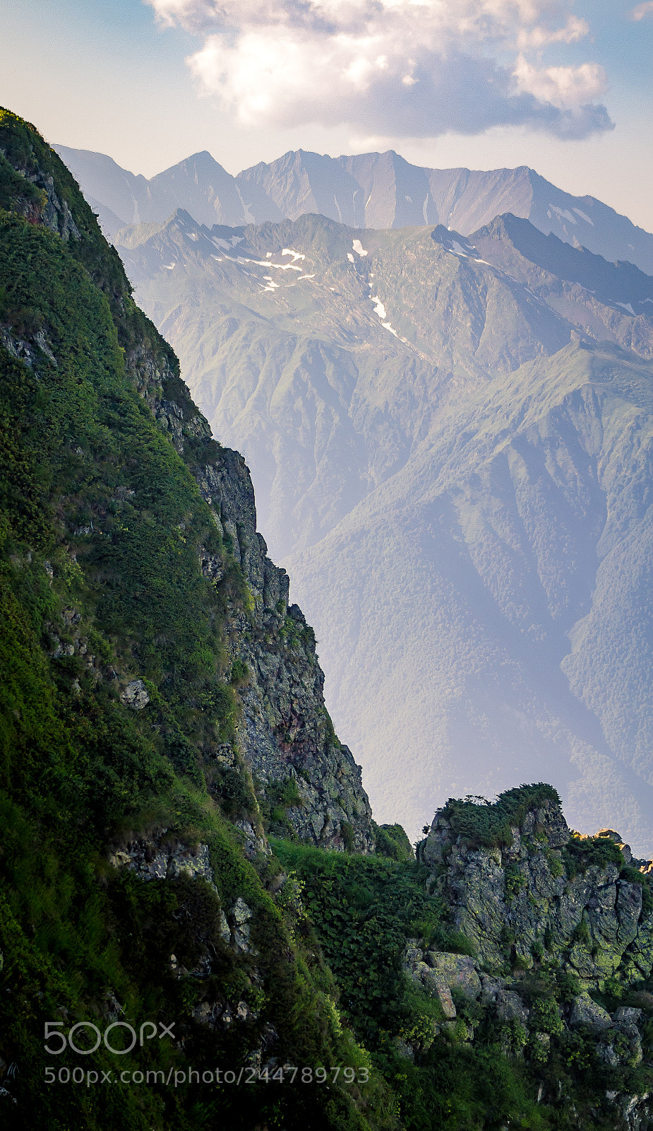 Canon EOS 100D (EOS Rebel SL1 / EOS Kiss X7) sample photo. Somewere in caucasus mountains photography