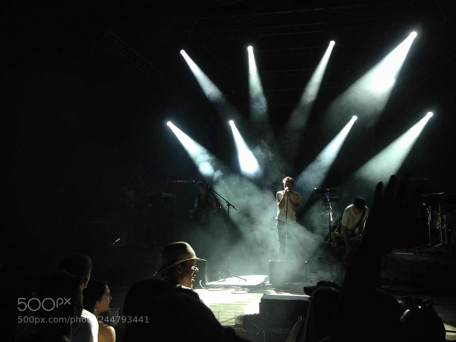 Apple iPhone 5 sample photo. Night at music festival photography