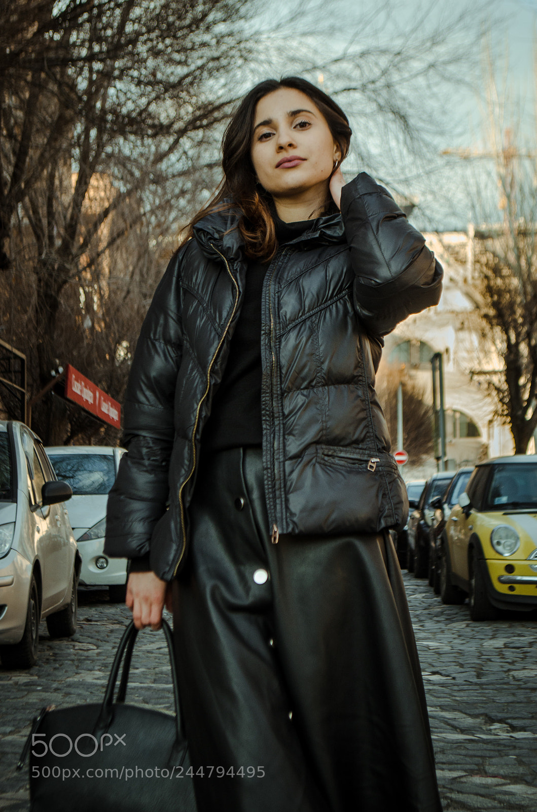 Nikon D5100 sample photo. Lady in black photography