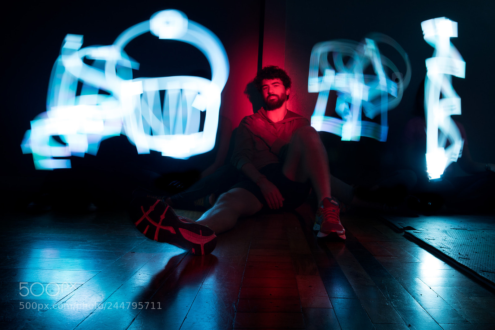 Sony a7R II sample photo. Blue and red, painting photography