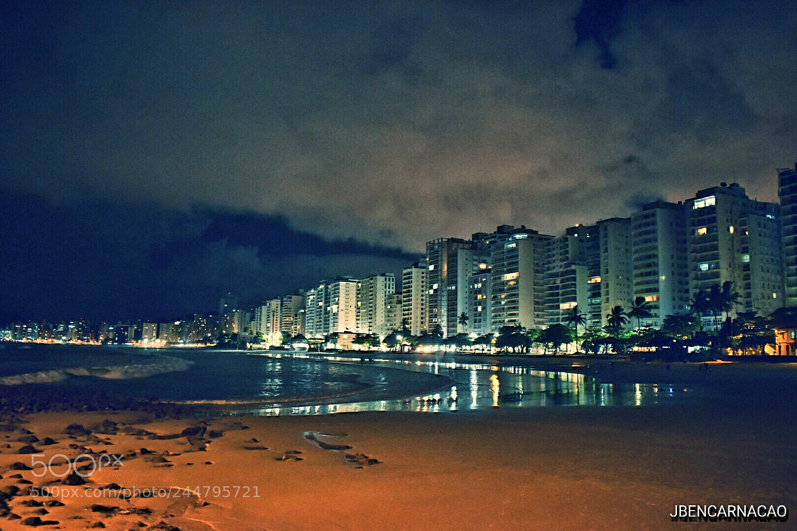 Nikon D5600 sample photo. Beach night photography