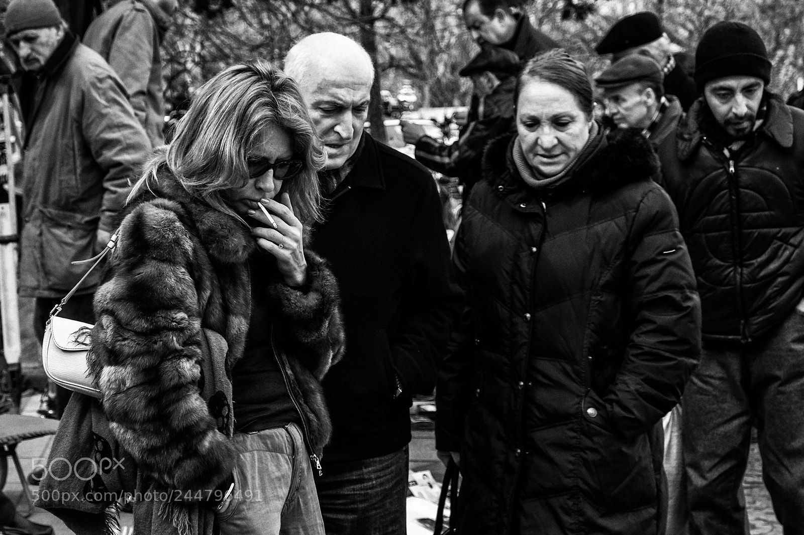 Fujifilm X-Pro1 sample photo. Flee market photography