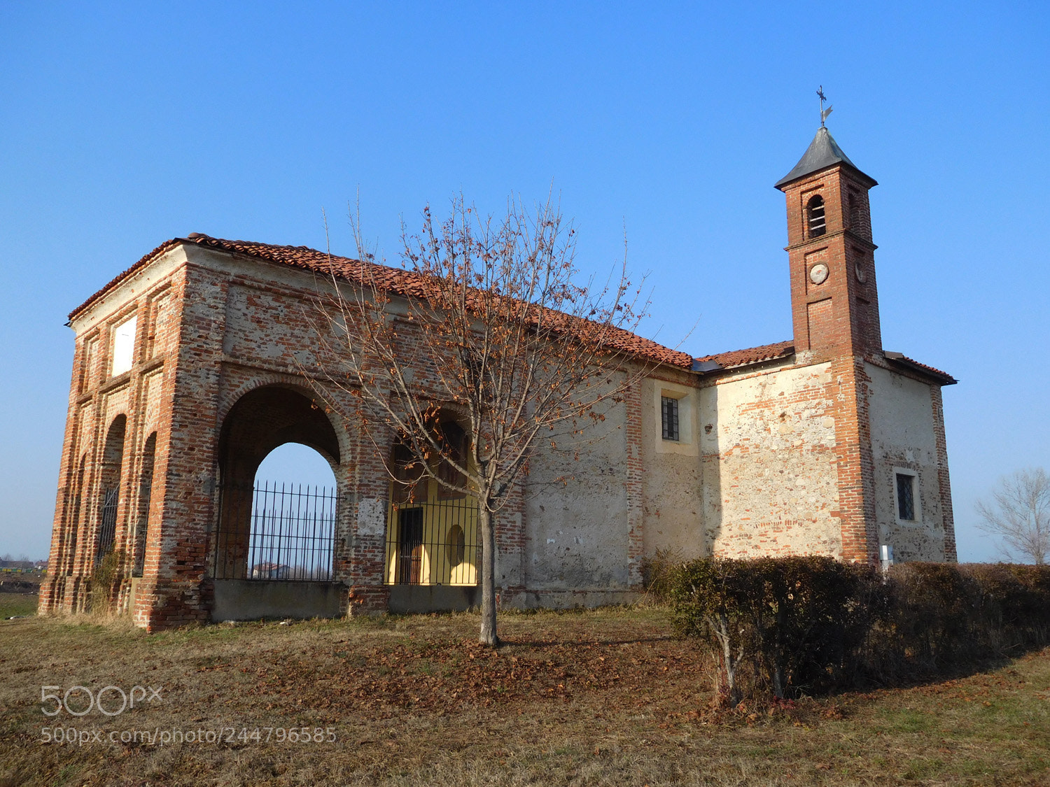 Nikon Coolpix S7000 sample photo. Old country church photography