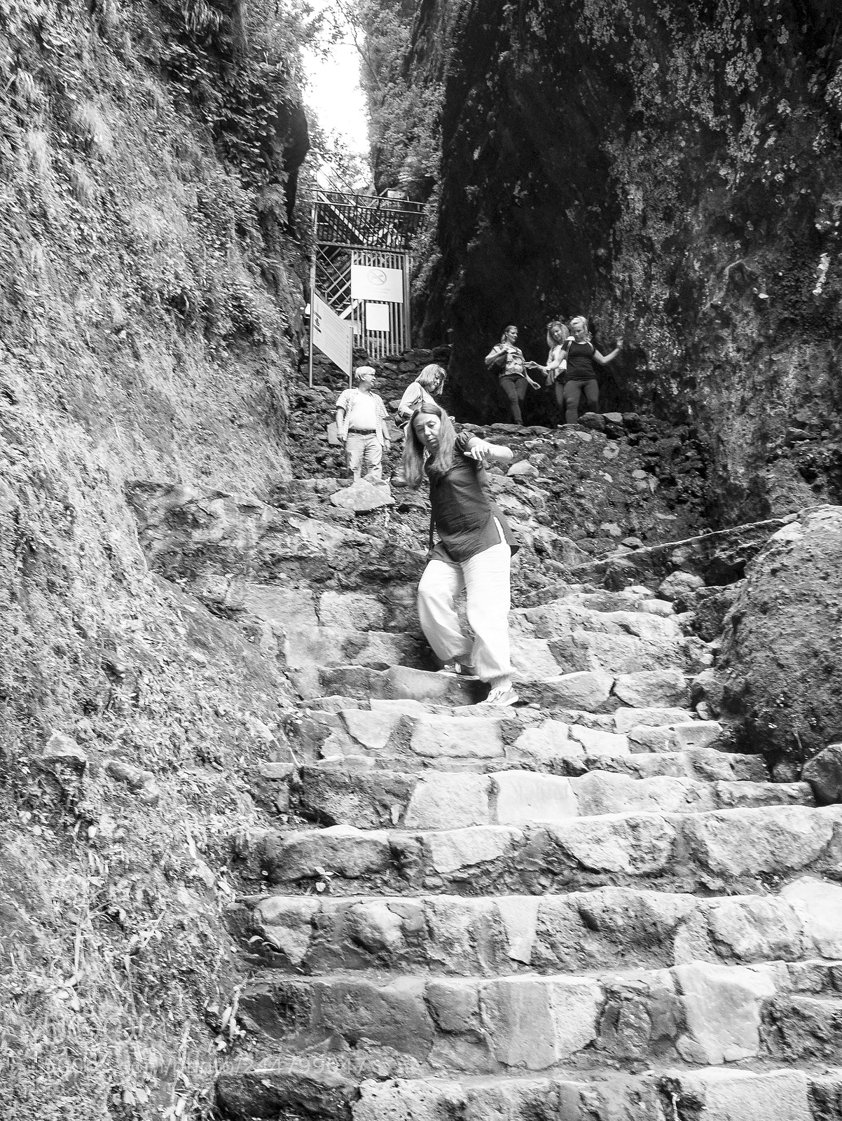 Fujifilm X70 sample photo. Climbing down photography