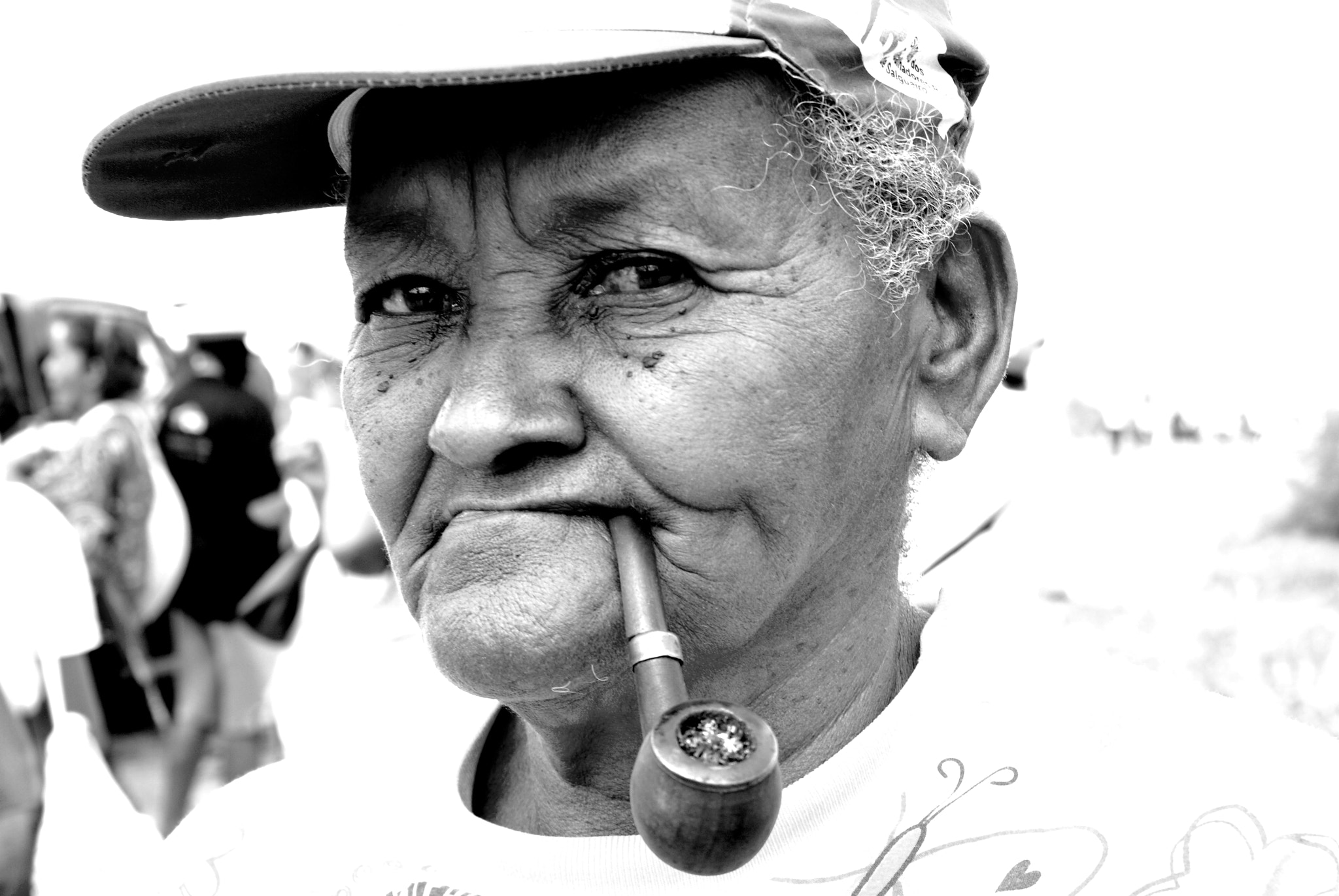 Sony Alpha DSLR-A300 sample photo. Tobacco pipe photography