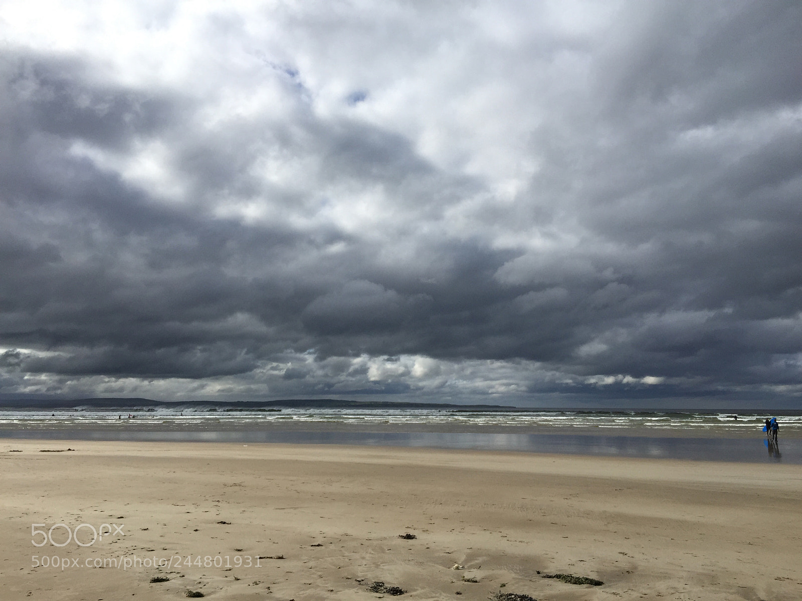 Apple iPhone 6 Plus sample photo. Angry clouds photography