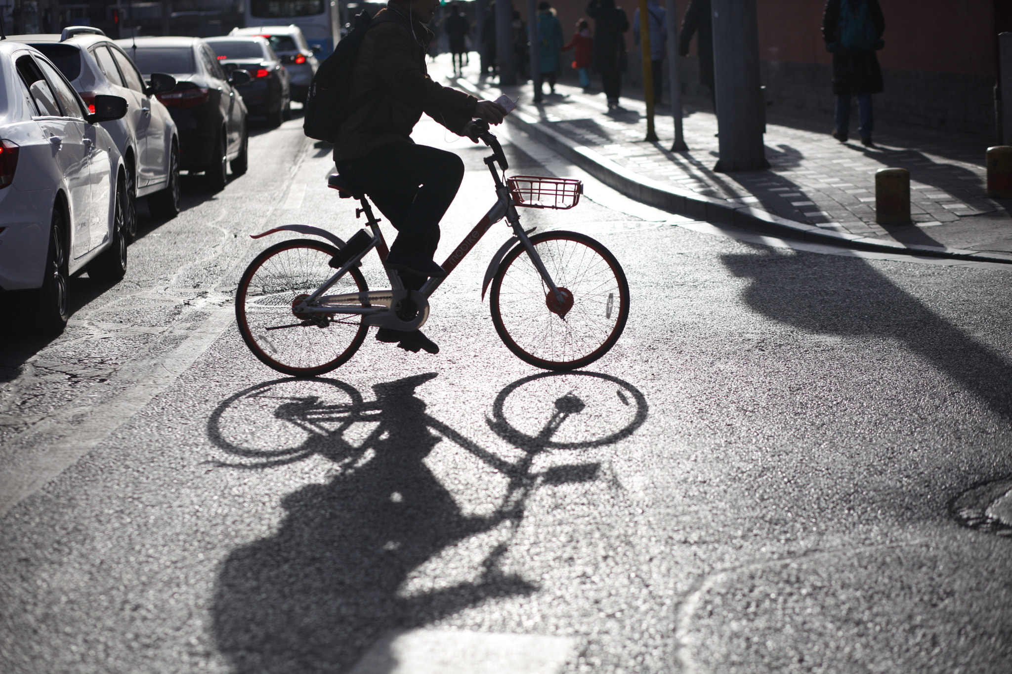 Canon EF 85mm F1.8 USM sample photo. Bicycle photography