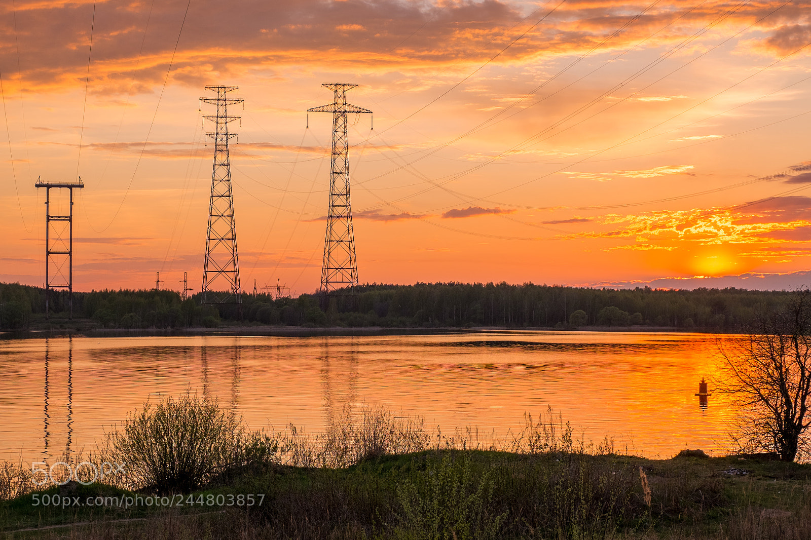 Fujifilm X-M1 sample photo. Powerlines cross volga photography