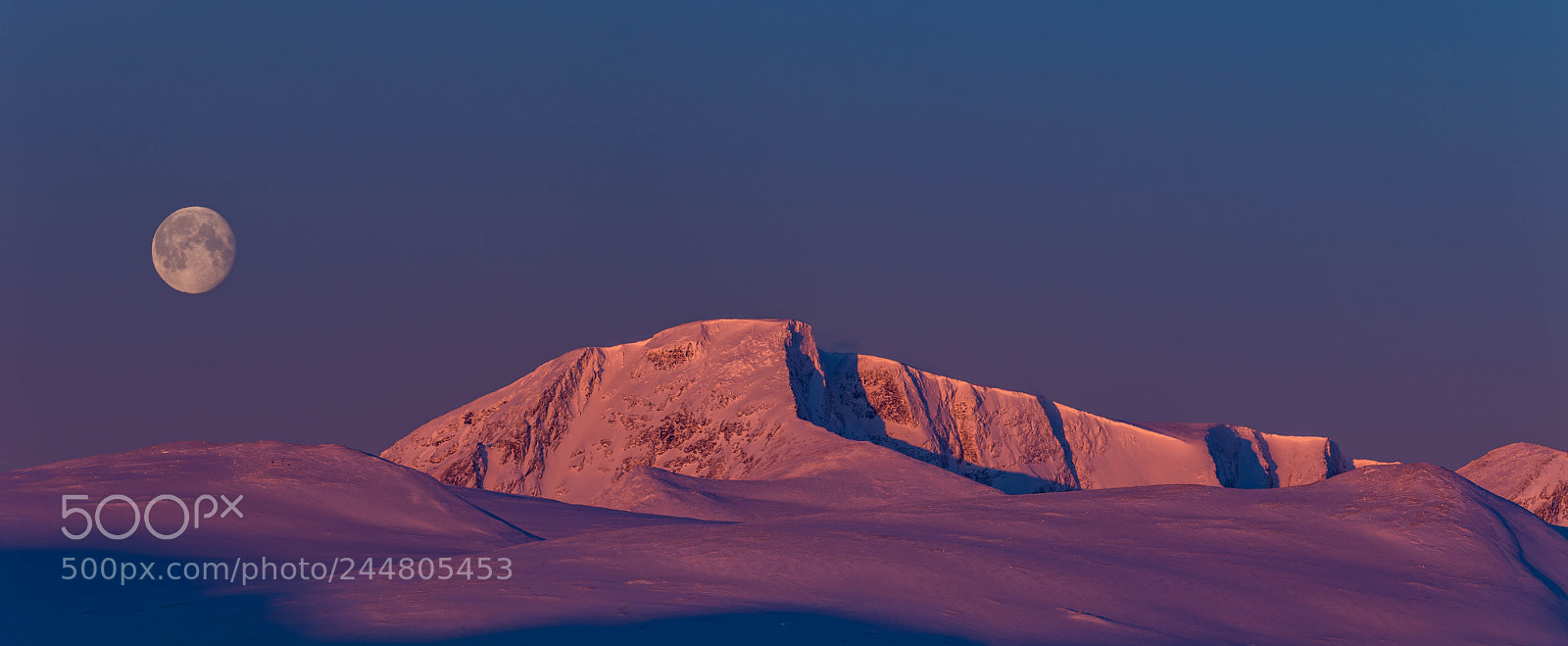 Canon EOS 7D Mark II sample photo. Moon over dovrefjell photography